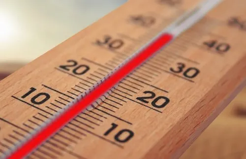 Горещо, температурите между 30 и 35 градуса