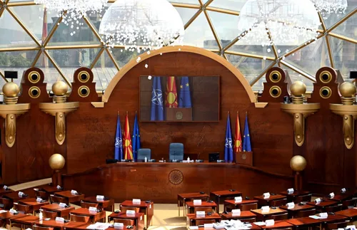 Парламентът на РСМ одобри преструктурирането на правителството