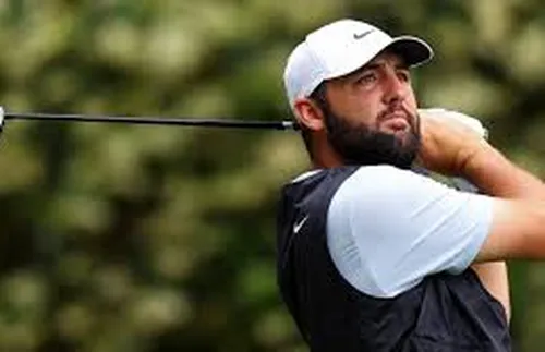 Шефлър с четири удара преднина преди последния кръг на ПГА Мемориъл