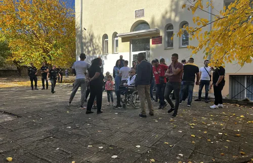 Гласоподаватели в София: Не очакваме да се сформира стабилен кабинет - СНИМКИ - ВИДЕО