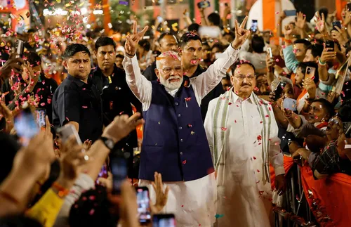 Моди се закле като премиер на Индия за трети път - СНИМКИ