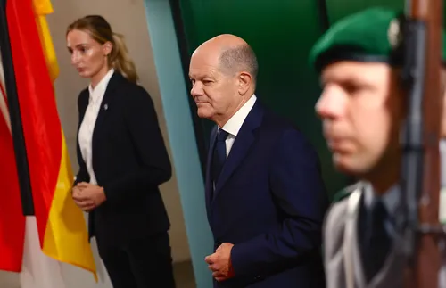 Коалицията на Шолц понесе тежко поражение на евроизборите