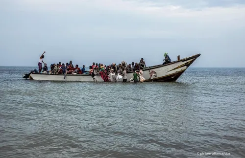 39 загинали мигранти след потъване на лодка край Йемен