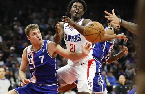 Бостън се приближи на победа от 18-а титла в НБА - СНИМКИ