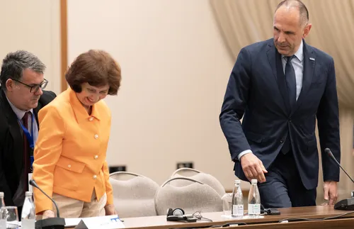 Силяновска призова за еврологика "без вето" на Балканите - СНИМКИ