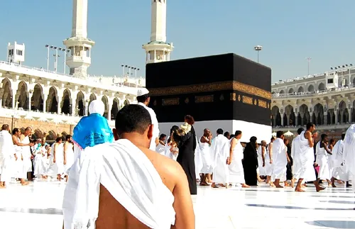 Саудитска Арабия предупреждава за рязко повишаване на температурата в края на хаджа