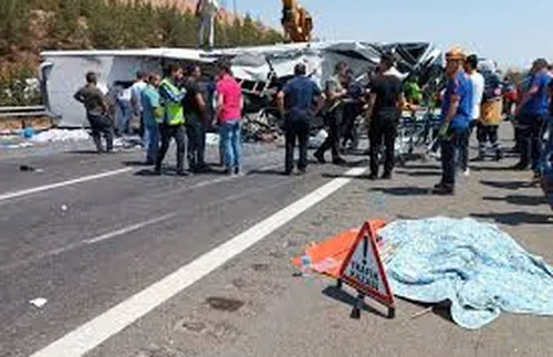 16 загинали при пътни инциденти в Турция