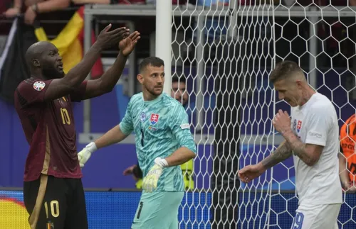 Словакия шокира Белгия на старта на Евро 2024 - СНИМКИ