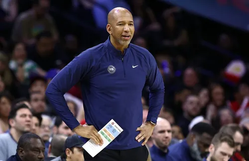 Детройт Пистънс се раздели с треньора