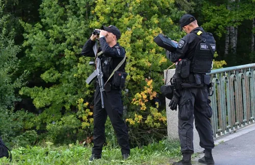 15 убити и 25 ранени полицаи при серия от нападения в Дагестан - подробности