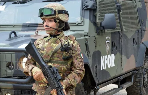 Косовски съд осъди сърбин на затвор за нападението срещу КФОР през 2023 г.