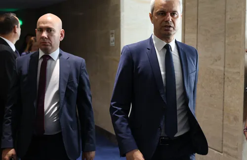 Костадинов: Правителство на ГЕРБ и ДПС ще изключи тока на политическата система - СНИМКИ - ВИДЕО