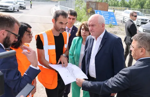 Главчев: До края на годината ще бъде пуснат пътя в едната лента в отсечката Ботевград-Мездра - СНИМКИ - ВИДЕО