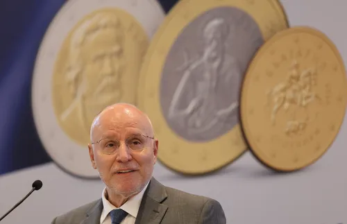 Димитър Радев: Влизането в еврозоната е политическо решение, у нас сега такова липсва