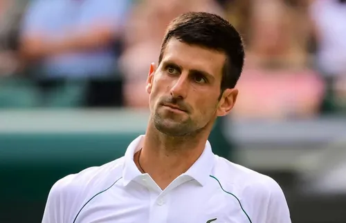 Джокович победи Медведев в тренировъчен мач, не изпитва болки в коляното - СНИМКИ