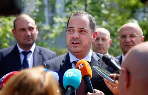 Калин Стоянов: Готов съм да продължа да съм министър, не ставам партийна кандидатура - СНИМКИ - ВИДЕО