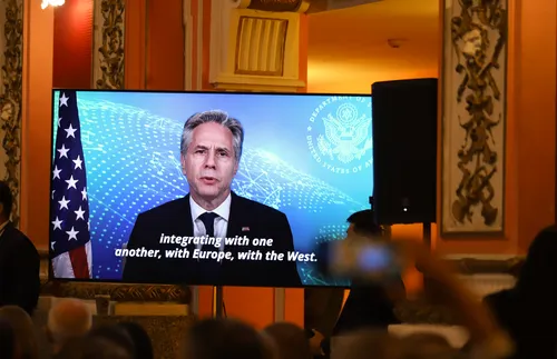 Блинкен вижда подкрепа за НАТО независимо от възхода на крайната десница