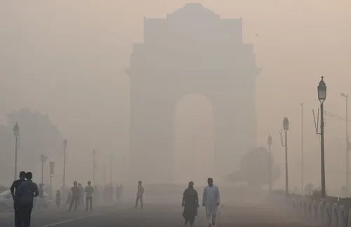 Мръсният въздух причинява 7% от смъртните случаи в големите градове в Индия
