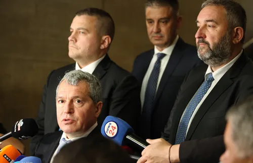 ИТН гледат с интерес процесите в ДПС - СНИМКИ - ВИДЕО