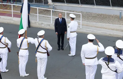 Радев призова за повече средства за ускоряване на модернизацията на Военноморските сили - СНИМКИ