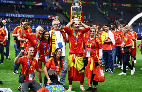 Шестима играчи поделят голмайсторския приз на Евро 2024 - СНИМКИ