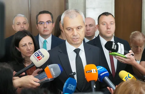 Депутатите на Костадин Костадинов са "за" декларацията на ПП-ДБ, ако те подкрепят документа на "Възраждане"