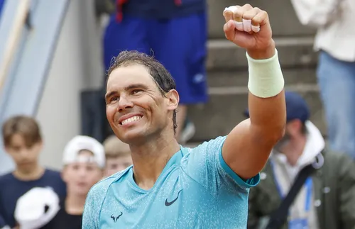 Успешно начало за Надал и на сингъл в Бостад - СНИМКИ