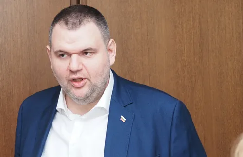Пеевски: ЦС на ДПС не решава нищо, не ме интересува кога ще бъде свикан - СНИМКИ - ВИДЕО