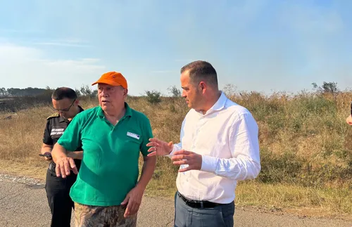 ПП-ДБ и "Възраждане" поискаха оставката на Калин Стоянов заради пожарите - ОБОБЩЕНИЕ - СНИМКИ - ВИДЕО