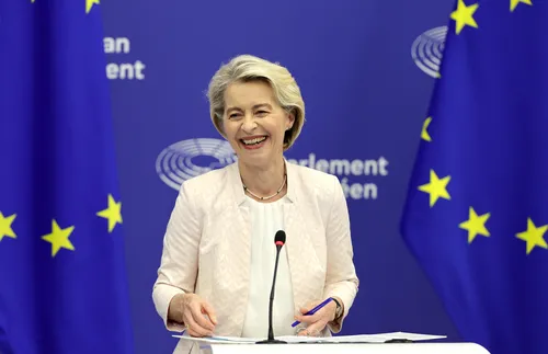 Фон дер Лайен е новият стар председател на Европейската комисия - подробности 2- СНИМКИ