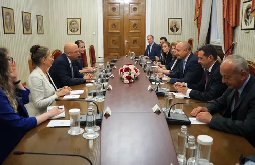 Президентство: МС е виновно да нямаме посланик в Украйна