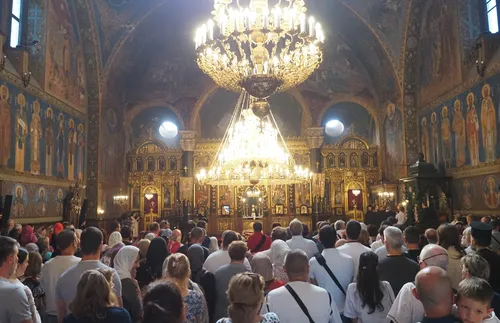 Църквата почита паметта на Света Анна