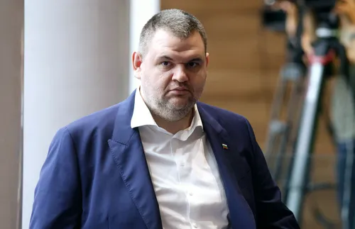 Пеевски: Заявките за правителство са популизъм, ИТН да върнат мандата