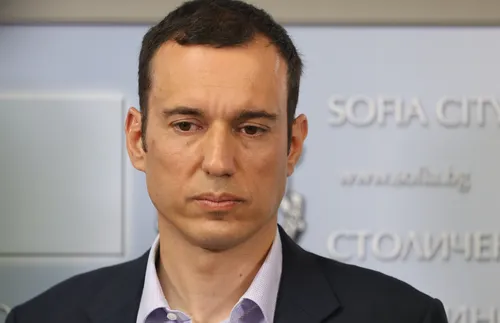 Терзиев: Почивката в Гърция е по-важна от това как се управляват най-важните общински дружества - СНИМКИ-ВИДЕО