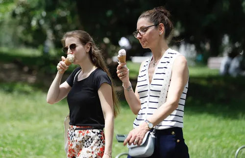 Слънчево и горещо в петък, 2 август