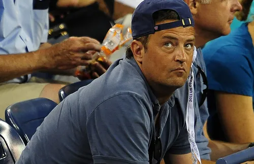 Обвиненията за смъртта на Матю Пери може да бъдат повдигнати съвсем скоро