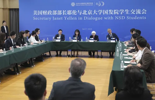 Китай отбеляза ръст на износа през юли