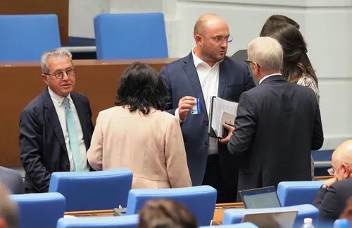 Депутатите забраниха пропагандата на нетрадиционната сексуална ориентация в училище