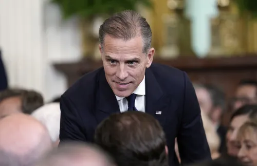 Обвиниха Хънтър Байдън, че е замесен в румънска афера за "търговия с влияние"