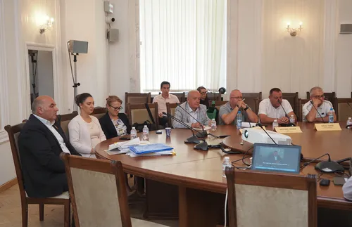 Скандален запис на кмета на Доспат беше пуснат на временната комисия за Доспат - подробности