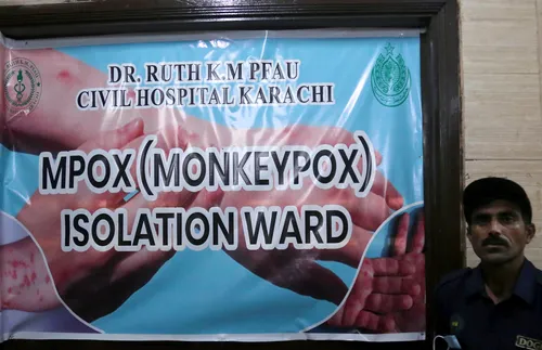 Пакистан съобщи за случаи на смъртоносния вирус маймунска шарка