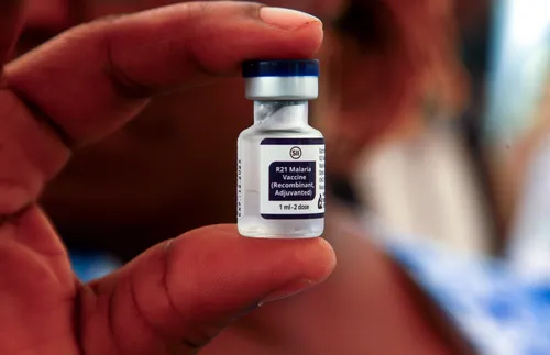 Производител на ваксина срещу маймунска шарка търси одобрение за употреба при тийнейджъри