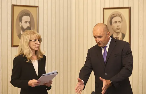 Проектокабинетът на Горица Грънчарова се провали. Румен Радев отказа да подпише указа заради Калин Стоянов - СНИМКИ - ВИДЕО