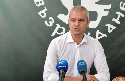 Лидерът на "Възраждане" Костадин Костадинов участва в Москва в среща на БРИКС