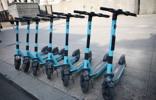 ЕЦТП: Електрическите тротинетки се превръщат в оръжие на пътя