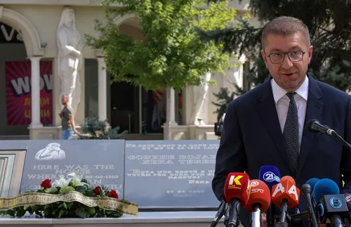 Мицкоски: Да се предпазим от предизборния капан на България - подробности