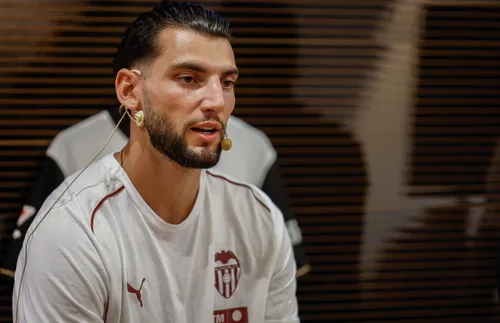 Нападател на Валенсия е задържан за сексуално посегателство