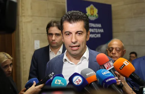 Кирил Петков ще дискутира в САЩ бъдещето на Западните Балкани