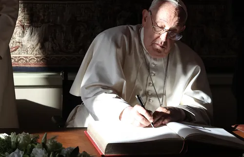 Папа Франциск: Църквата трябва да потърси прошка за сексуалното насилие над деца. - СНИМКИ