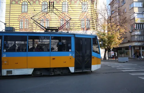 Столичният общински съвет гласува 6 млн. лева, за да не спре градският транспорт в София през октомври